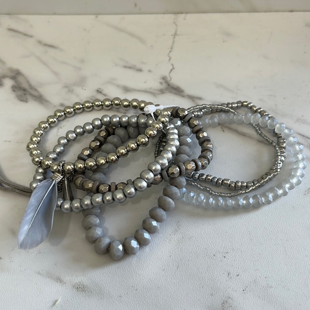 NEW Beaded crystal feather elastic bracelet set